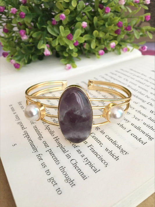 Adonai Oval Stone Pearl Bracelet