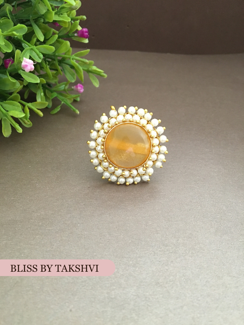 Jivika Cluster Pearl Adjustable Ring