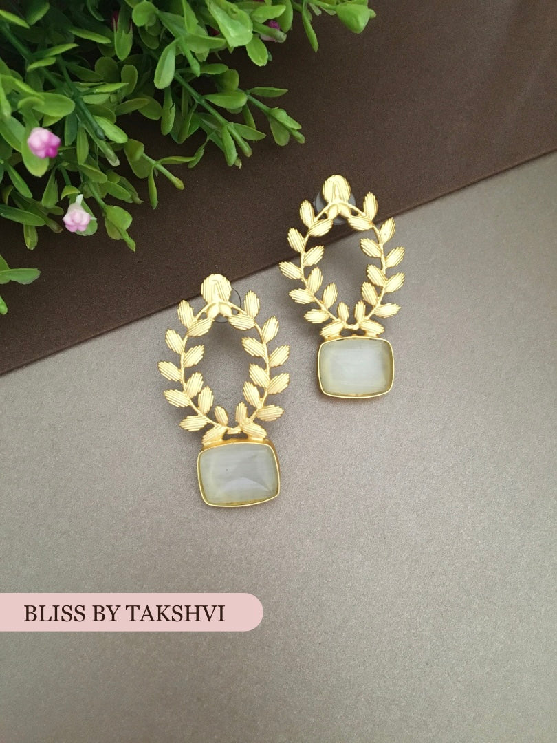 Golden Textured Leaf Earring