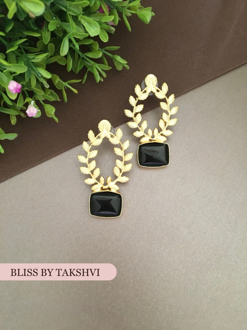 Golden Textured Leaf Earring