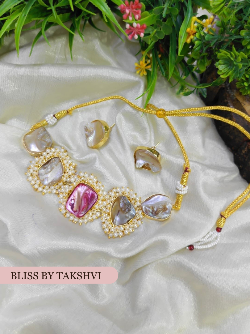 Gurveen MOP Choker Necklace