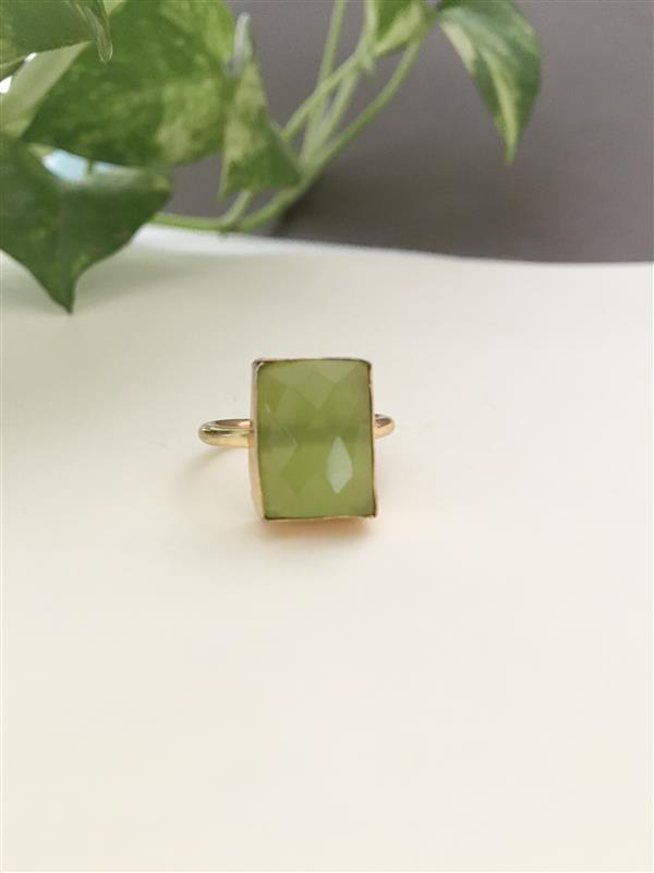Cut Stone Golden Finger Ring