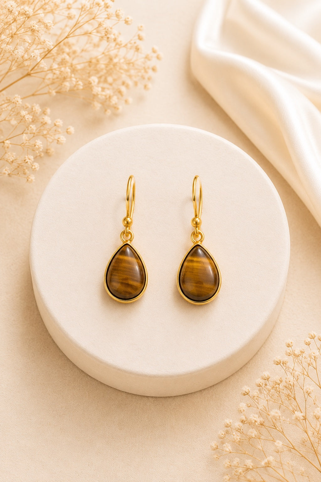 Virelle Stud Earrings
