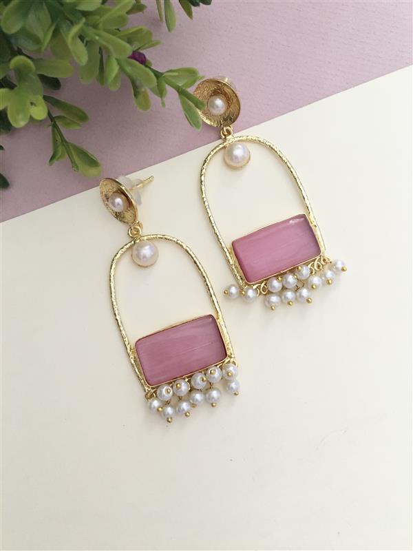 Meera Hanging Pearl Drop Earring