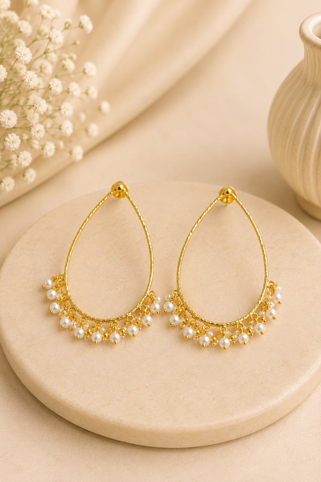 Elowen Pearl Hoop Earrings