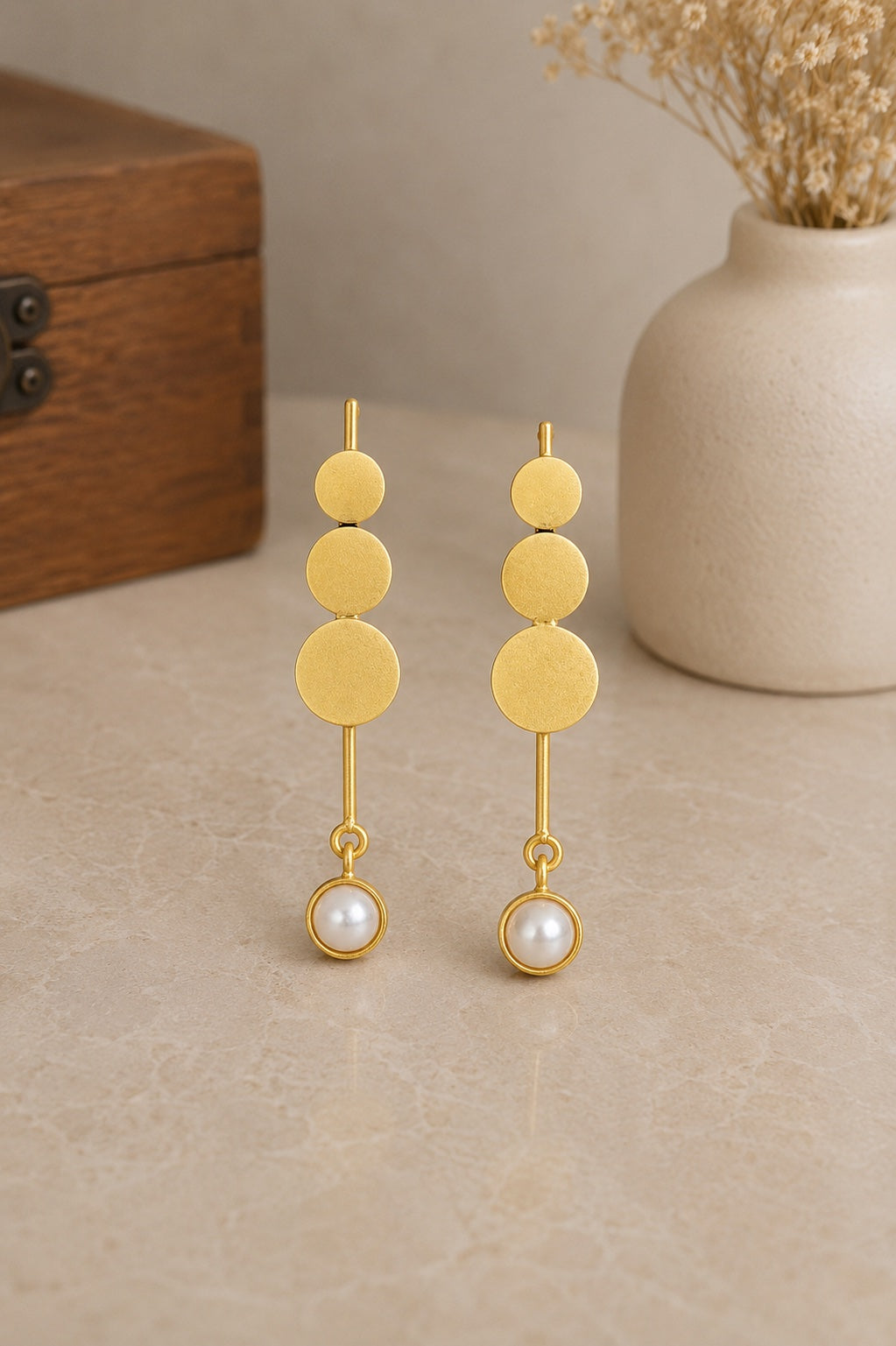 Sia Pearl Drop Earrings