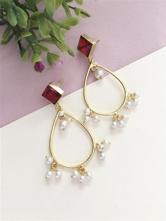 Dhivara Golden Glass Stone Hanging Earring