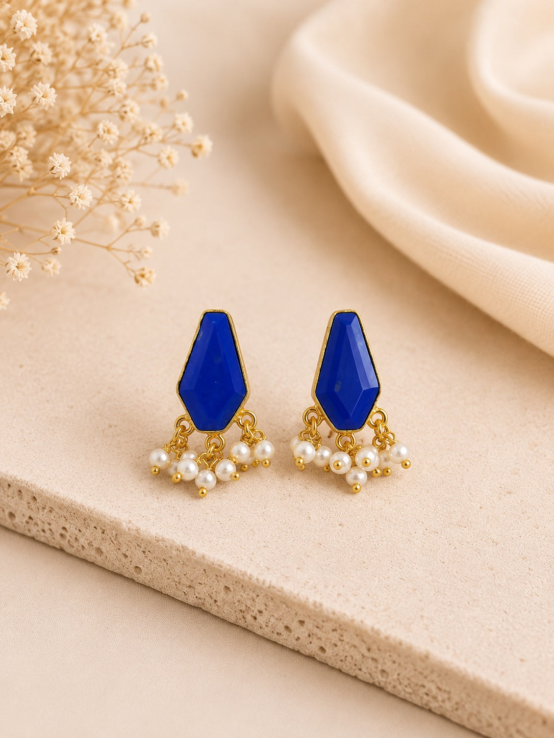 Noelle Stud Earrings