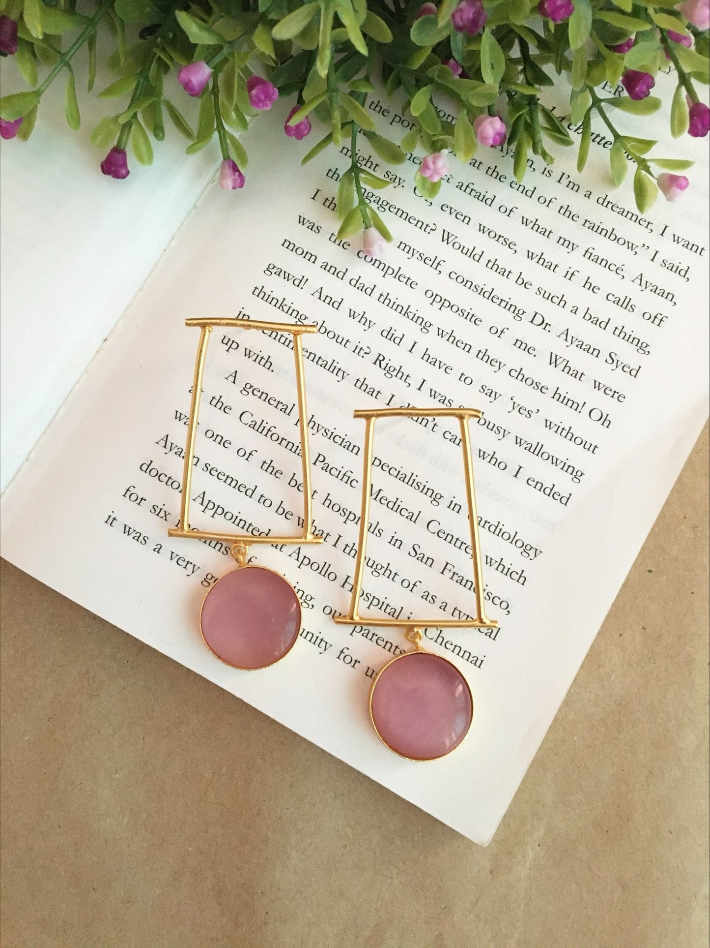 Micela Glossy Stone Earrings