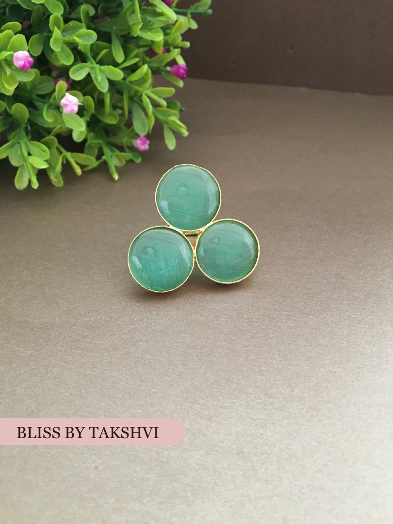 Rishu Three Stone Adjustable Ring