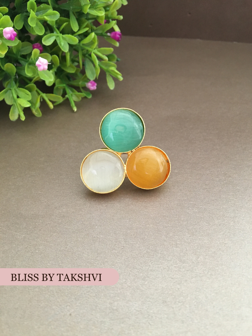 Rishu Three Stone Adjustable Ring