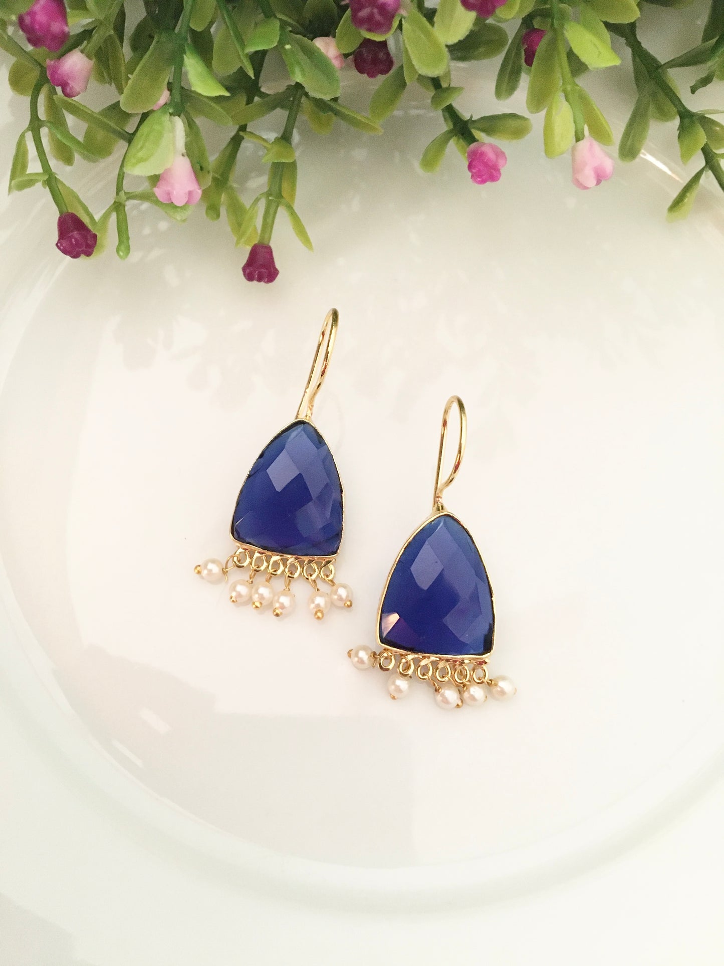 Ojasvi Glossy Stone Drop Earrings