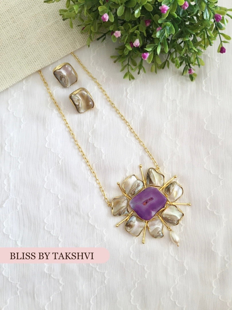 Gopika MOP Chain Pendant Set