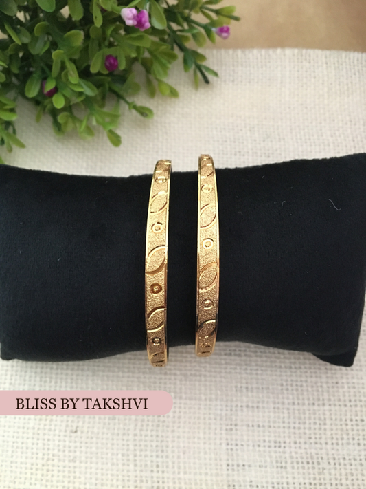 Nadia Golden Bangle