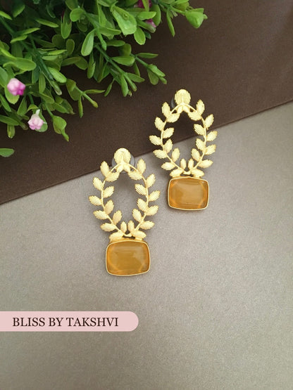 Golden Textured Leaf Earring