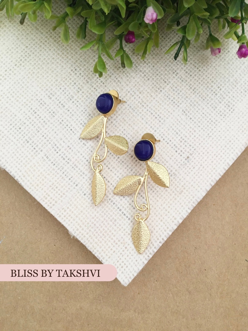 Rishika Pearl Drop Earring