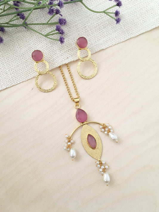 Pearl Designer necklace  Earrings Set