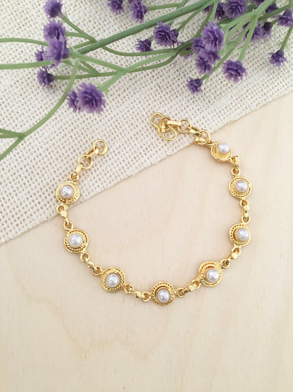 Classic Pearl Link Bracelet