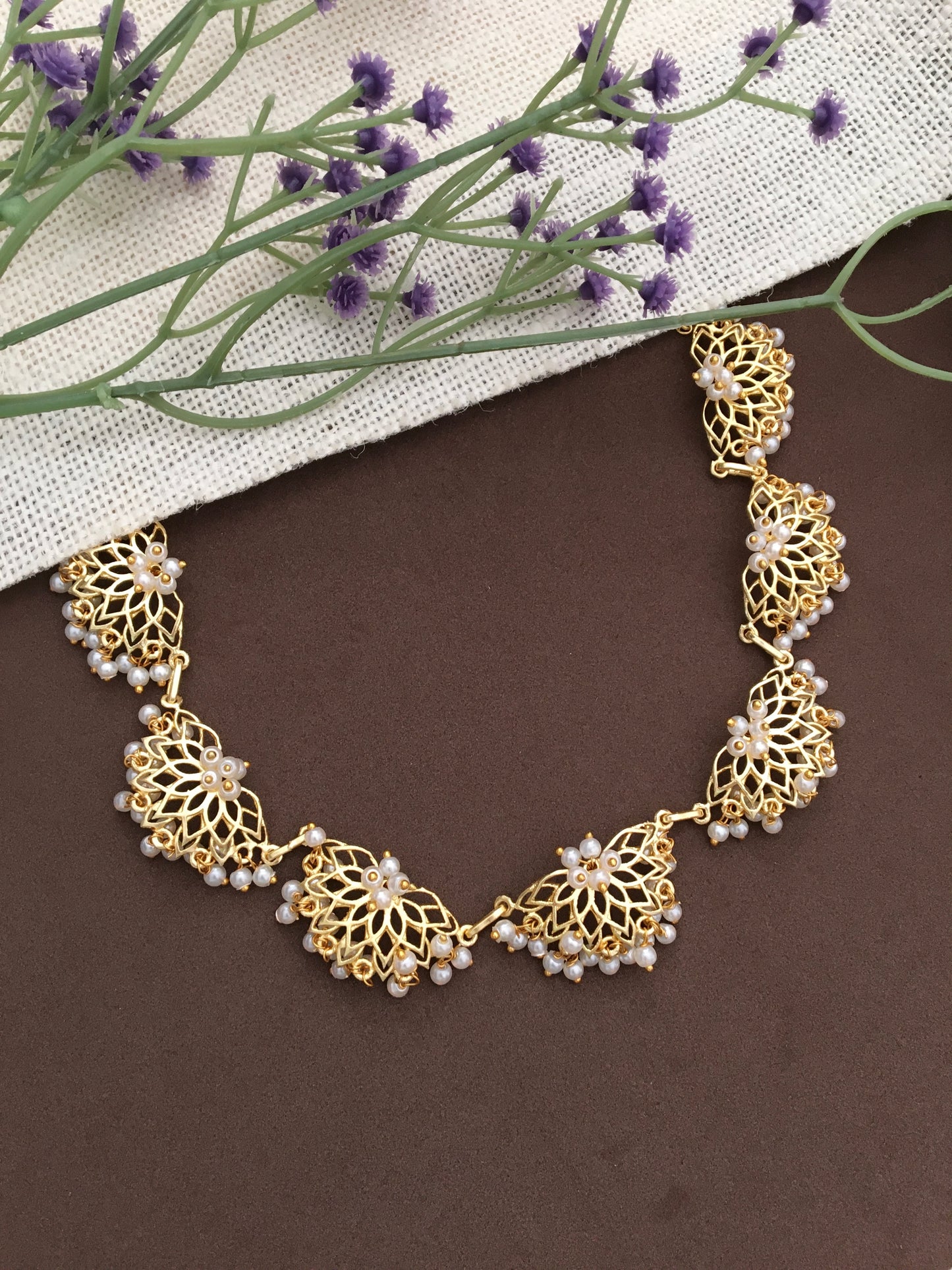 Gold Floral Pearl Necklace Set