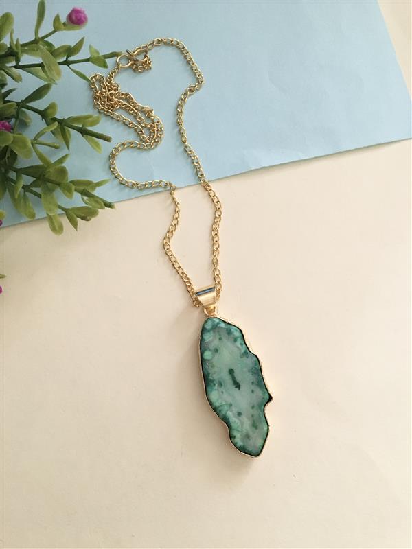 Trishala Raw Stone Chain Pendant