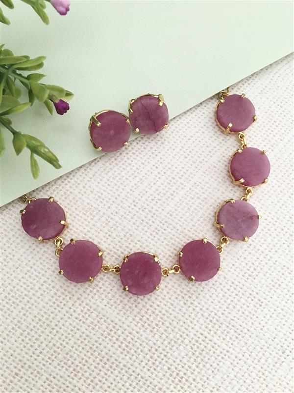 Parizay Raw Stone Claw Necklace