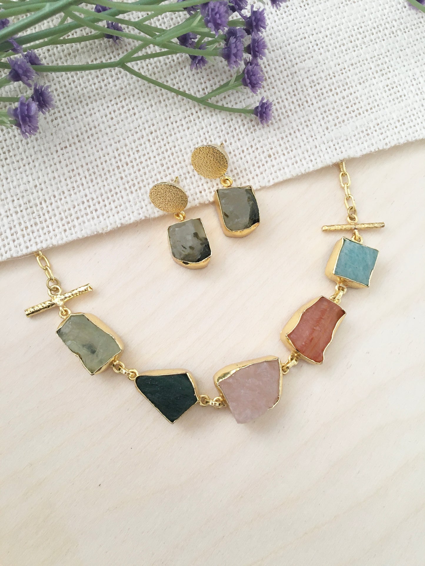 Samiksha Multicoloured 5 Stone Choker Set