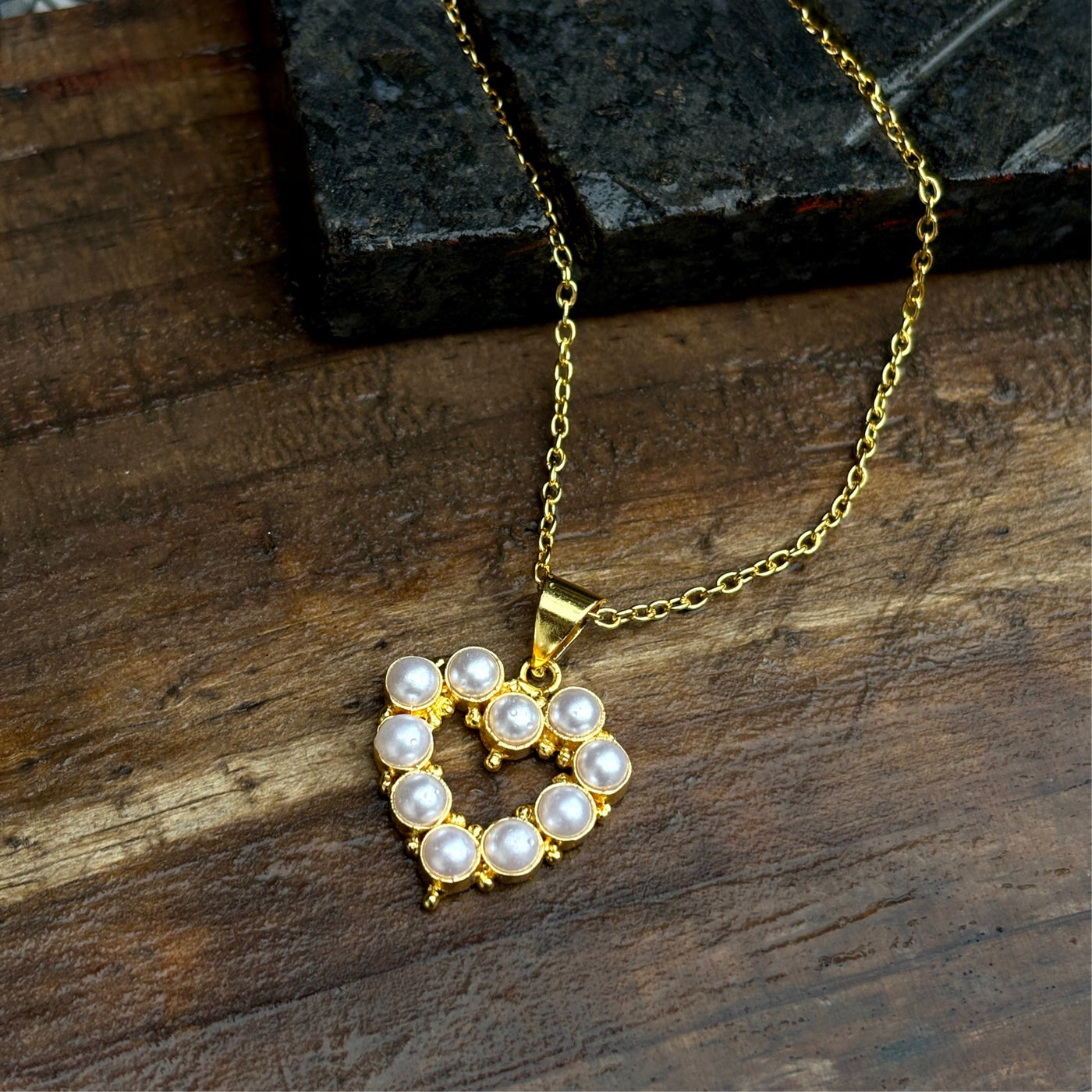 Heart Pearl Pendant Necklace