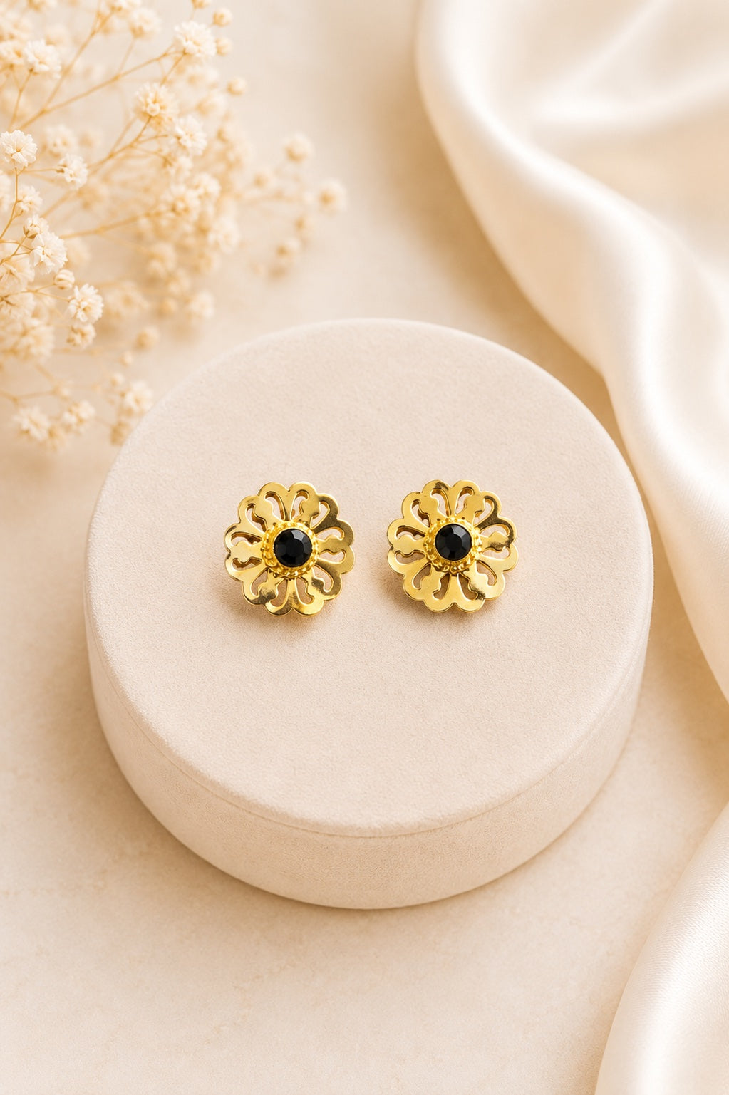 Daisy Stud Earrings