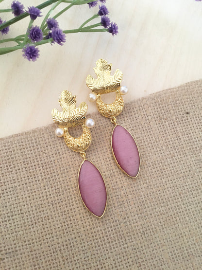 Alayna Gold Leaf Drop Earrings