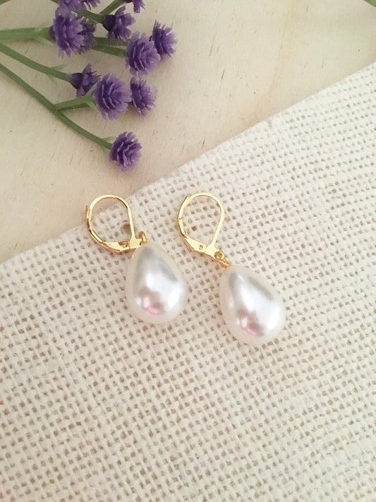 Classic Gold-Plated Teardrop