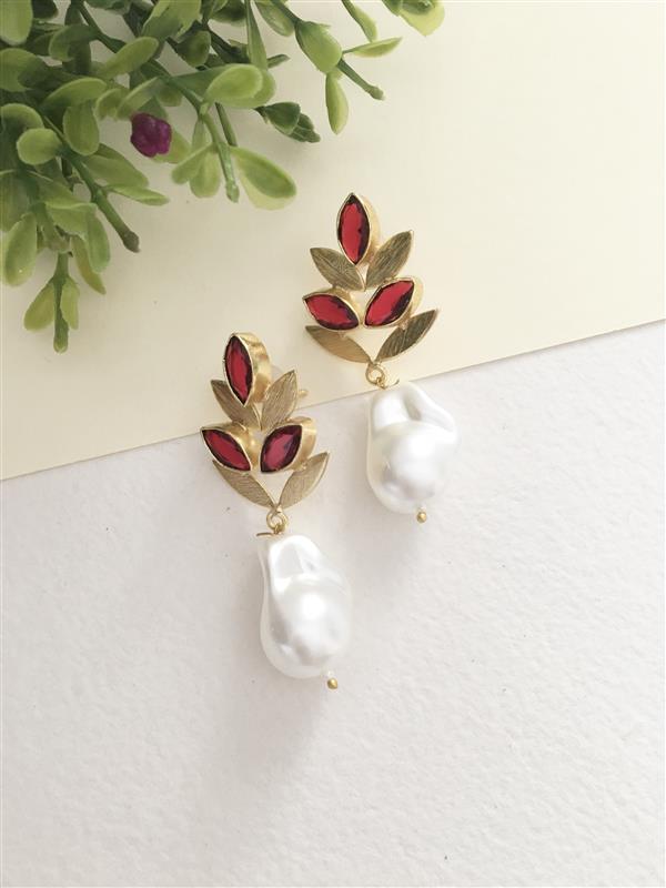 Gia Cut Stone Baroque Drop Earring