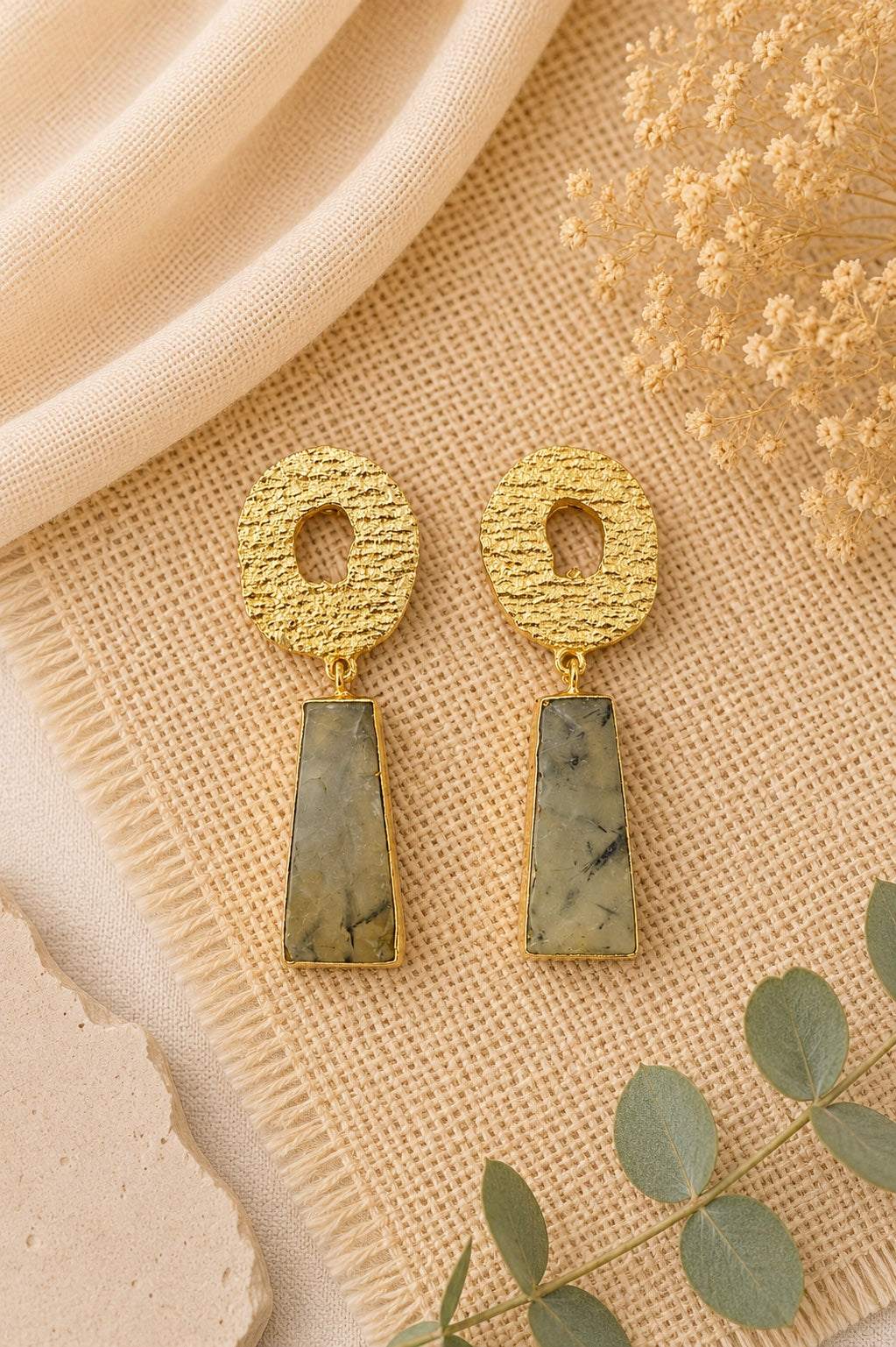 Niyati Geometric Earrings