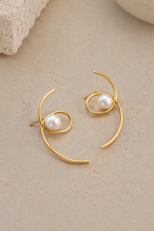 Nayanika Arc Earrings