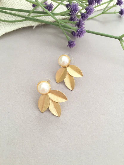 Pearl & Gold Leaf Stud Earrings