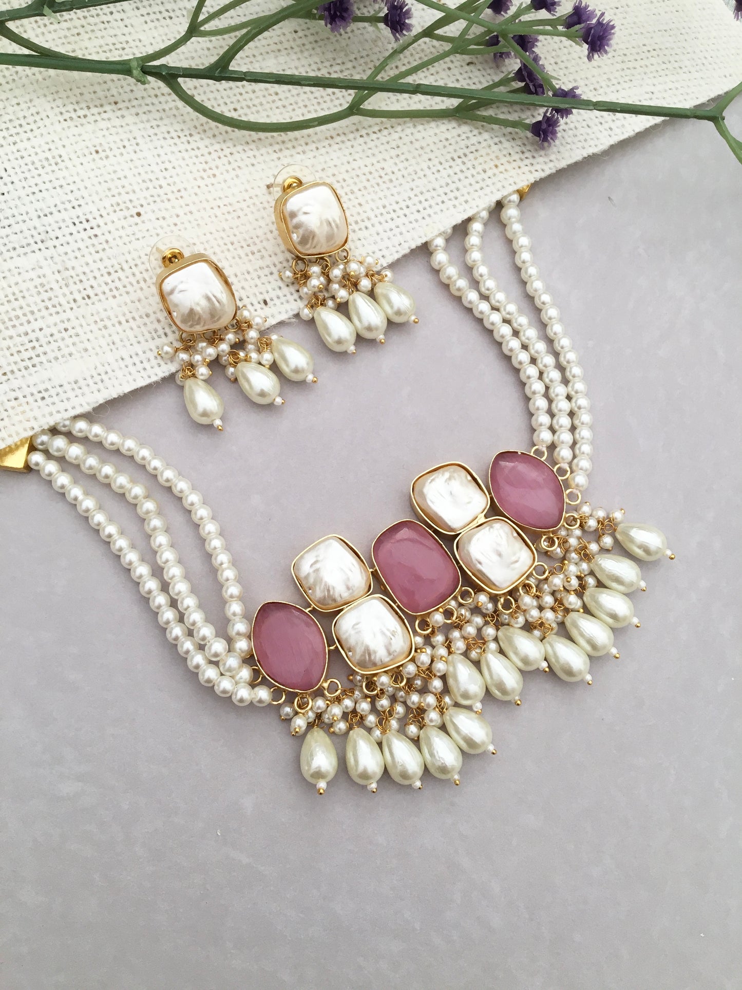 Elegant Pearl & Rose Stone Necklace Set