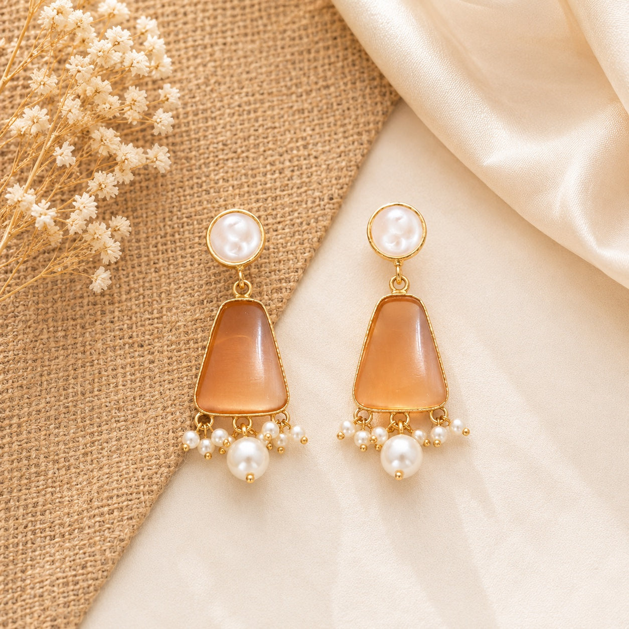 Surmayi Glow Drop Earrings