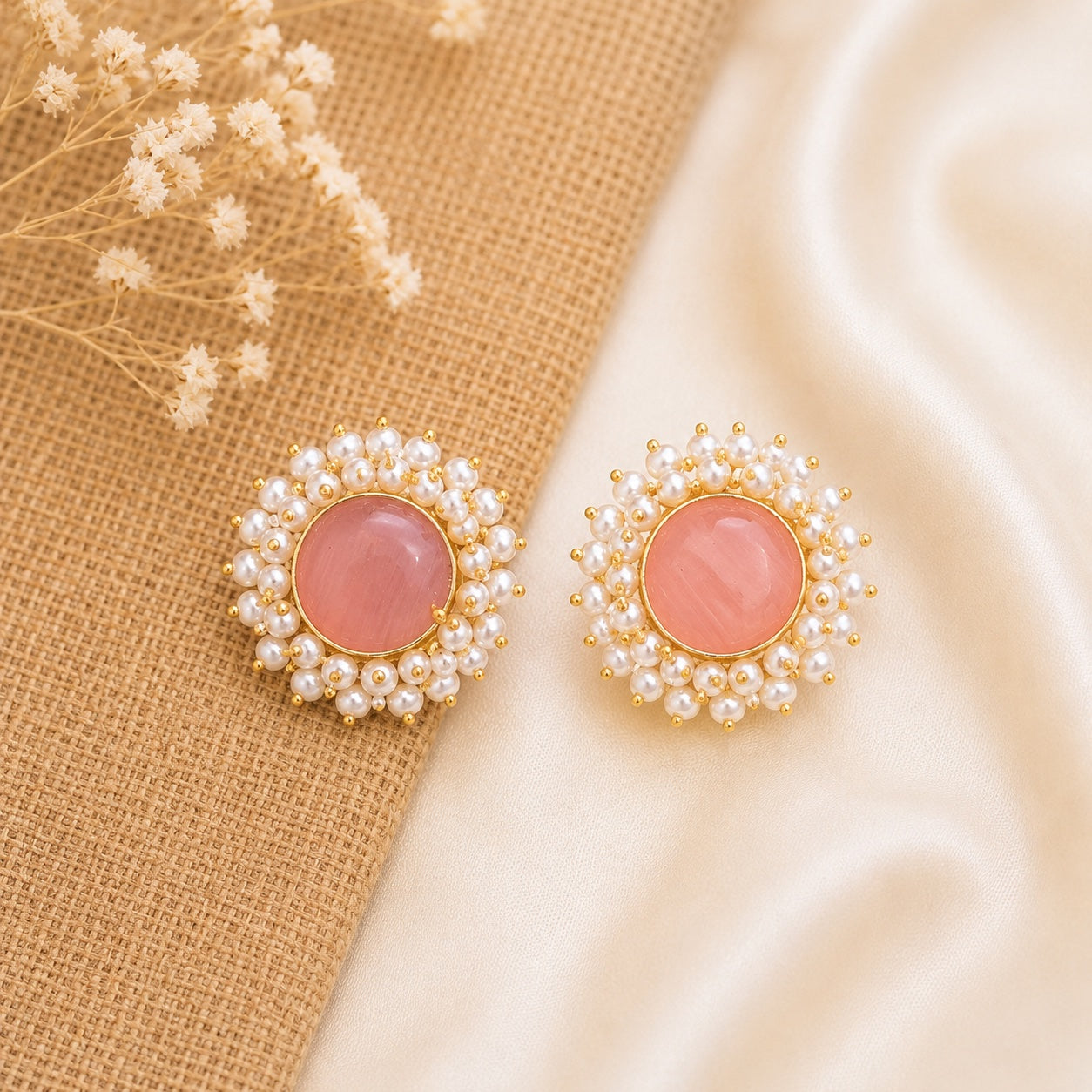 Navya Stud Earrings