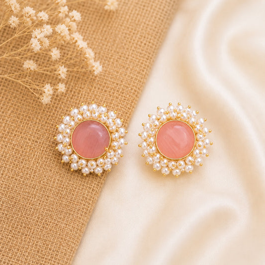 Navya Stud Earrings