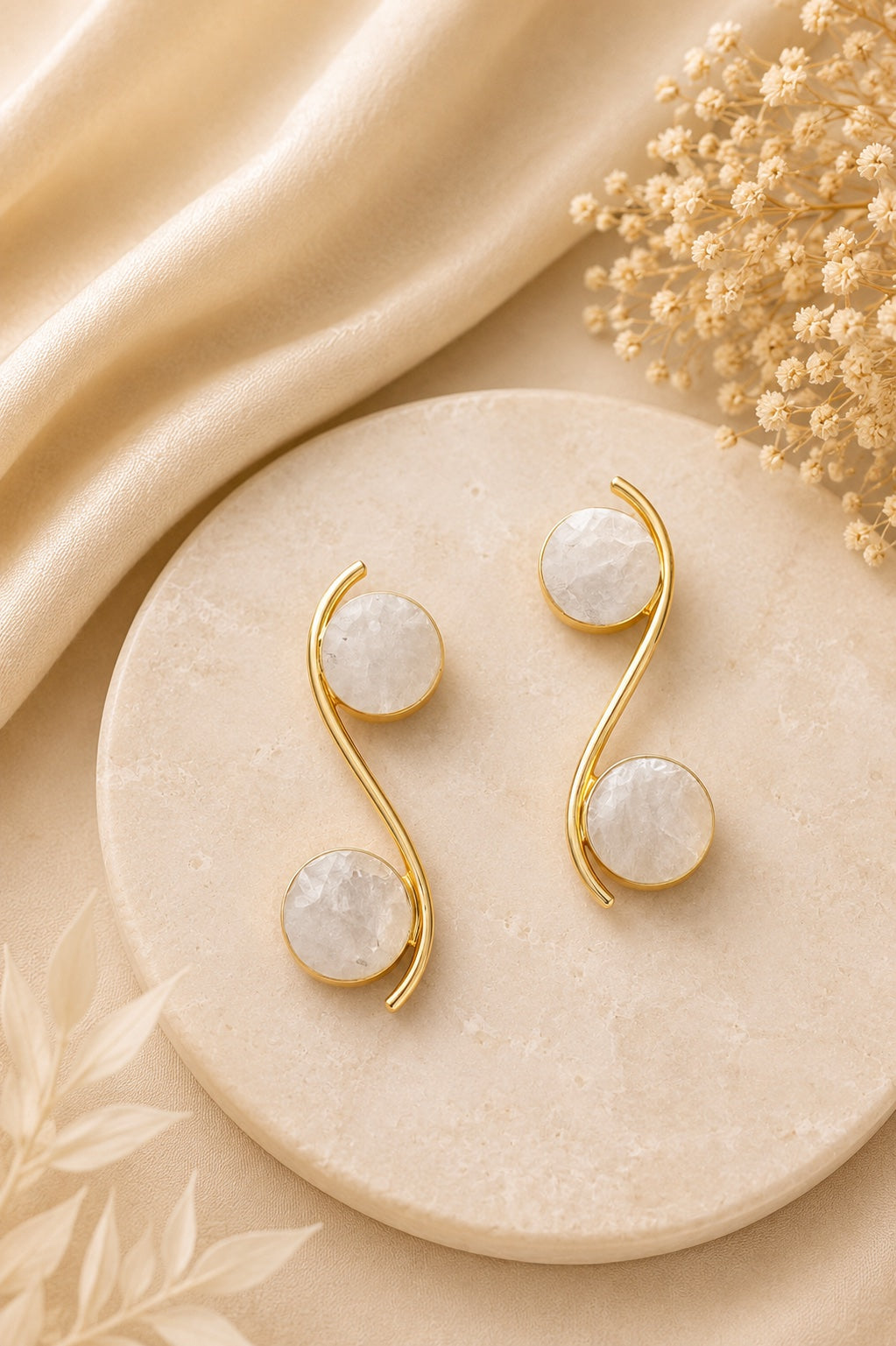 Serpentine Curve Earrings