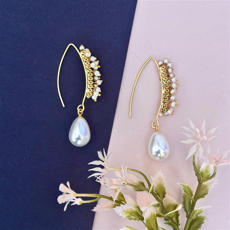 Long Pearl Hanging With Drop Pearl Earring