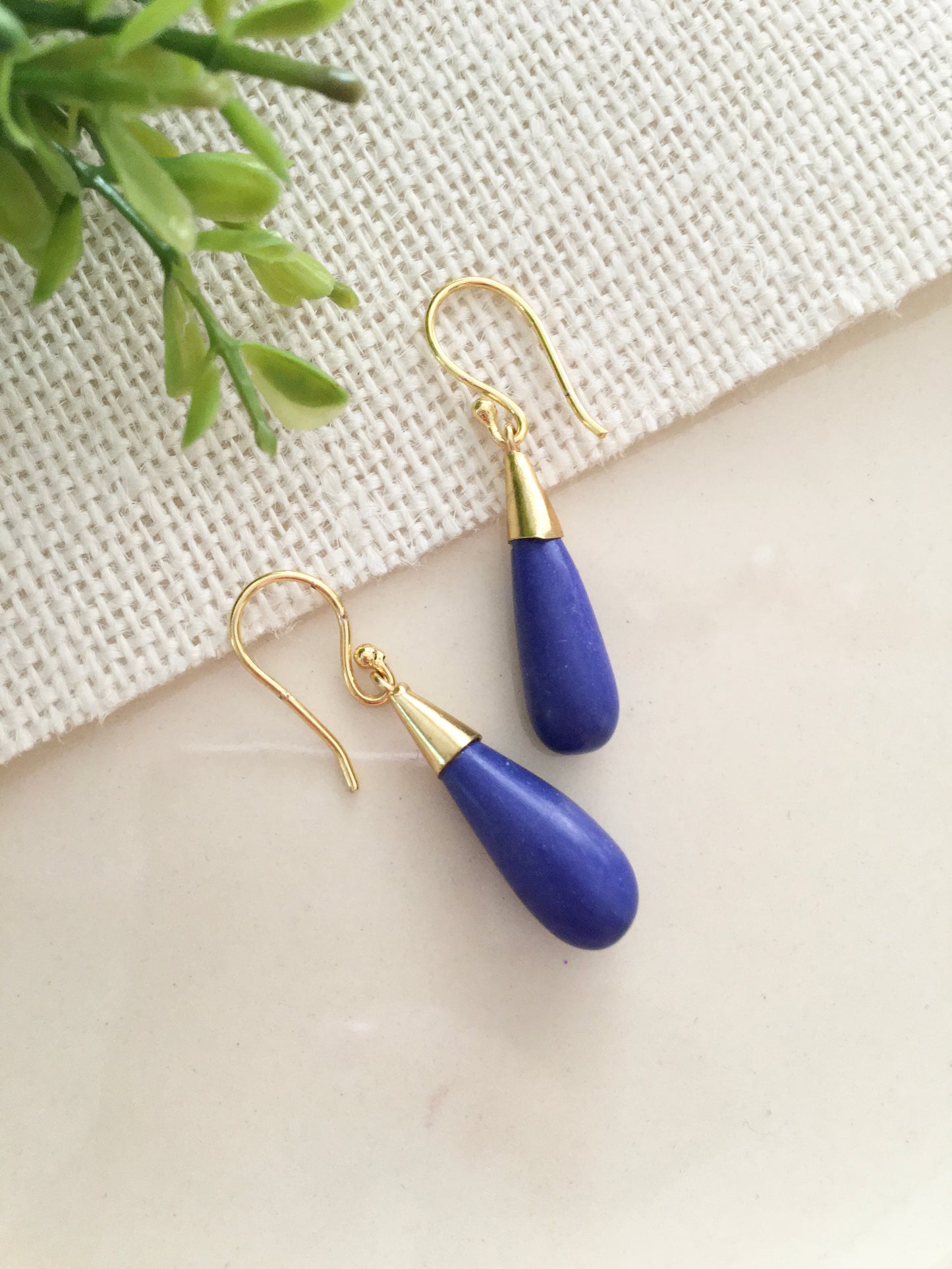 Elegant Teardrop Stone Dangle Earrings – Gold Finish