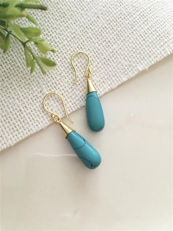 Elegant Teardrop Stone Dangle Earrings – Gold Finish