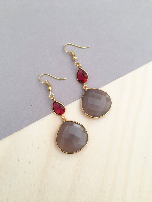 Dangle Earrings with Red Teardrop