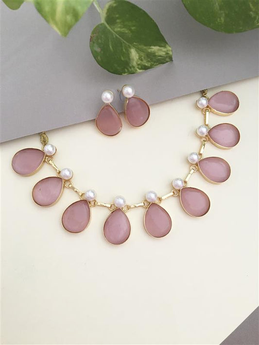 Monalisa Stone Pearl Choker Necklace
