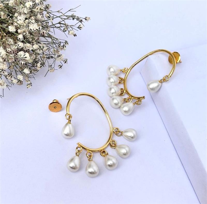 Pearl Hanging Studs Long