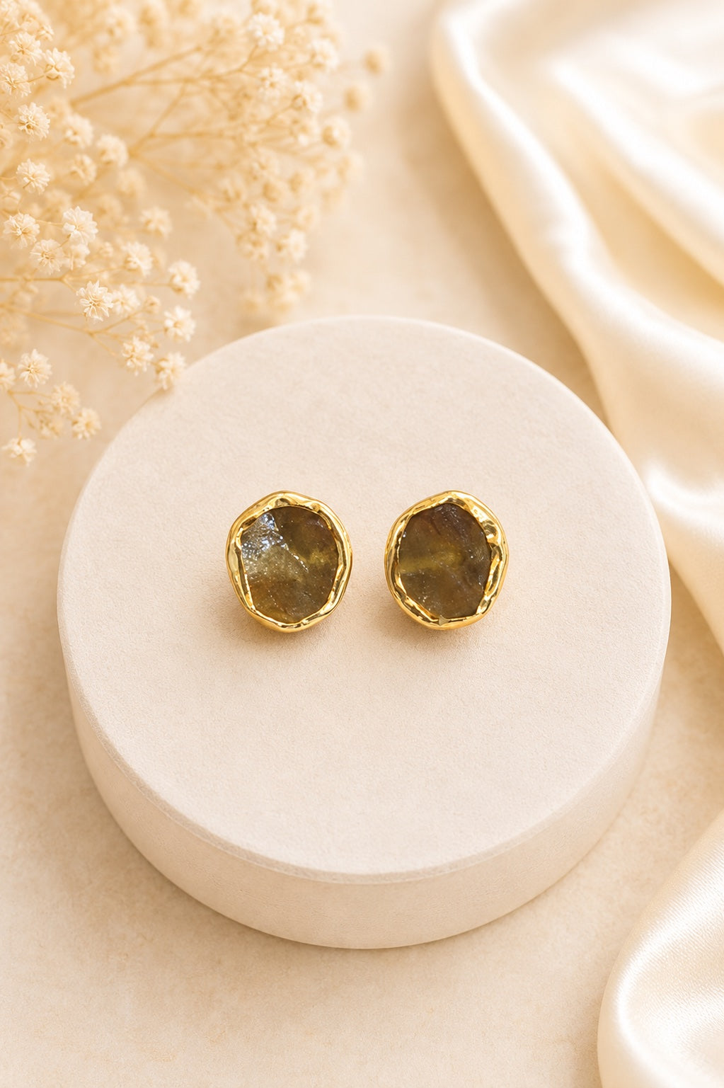 Hazel Stud Earrings