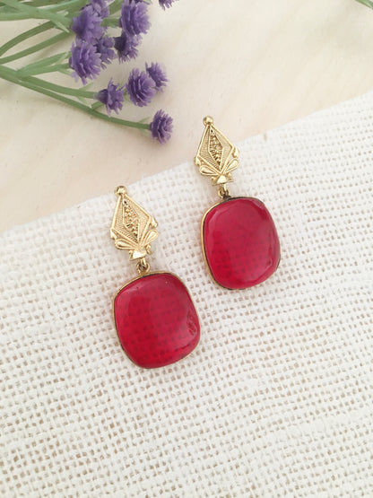 Glossy Sqaure Drop Earring