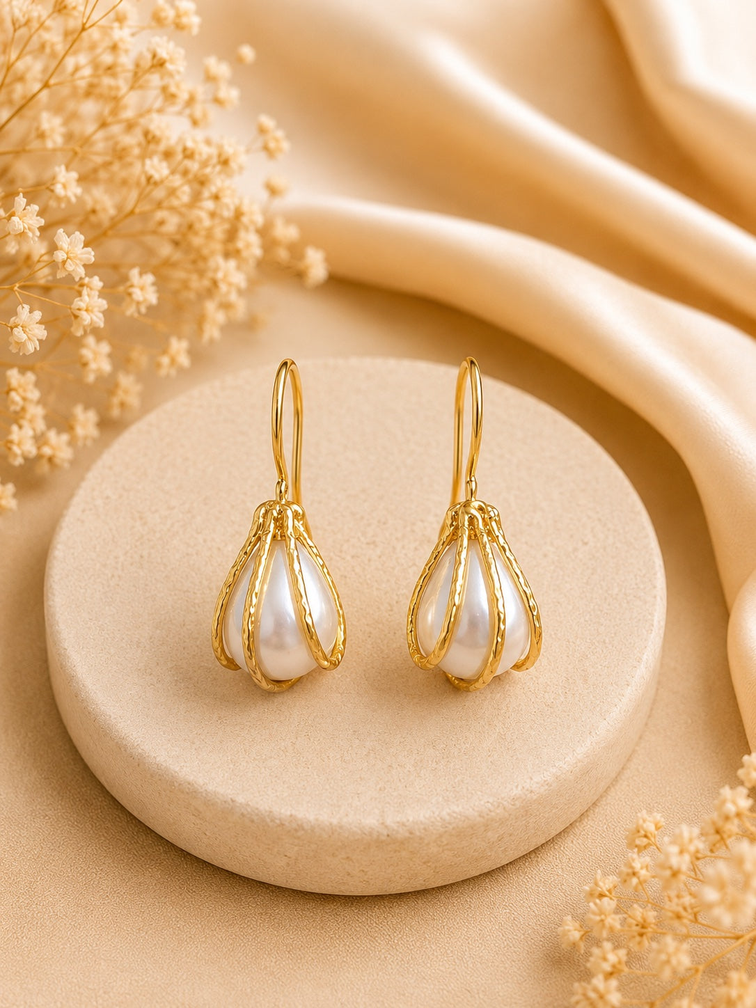 LumiPearl Earrings