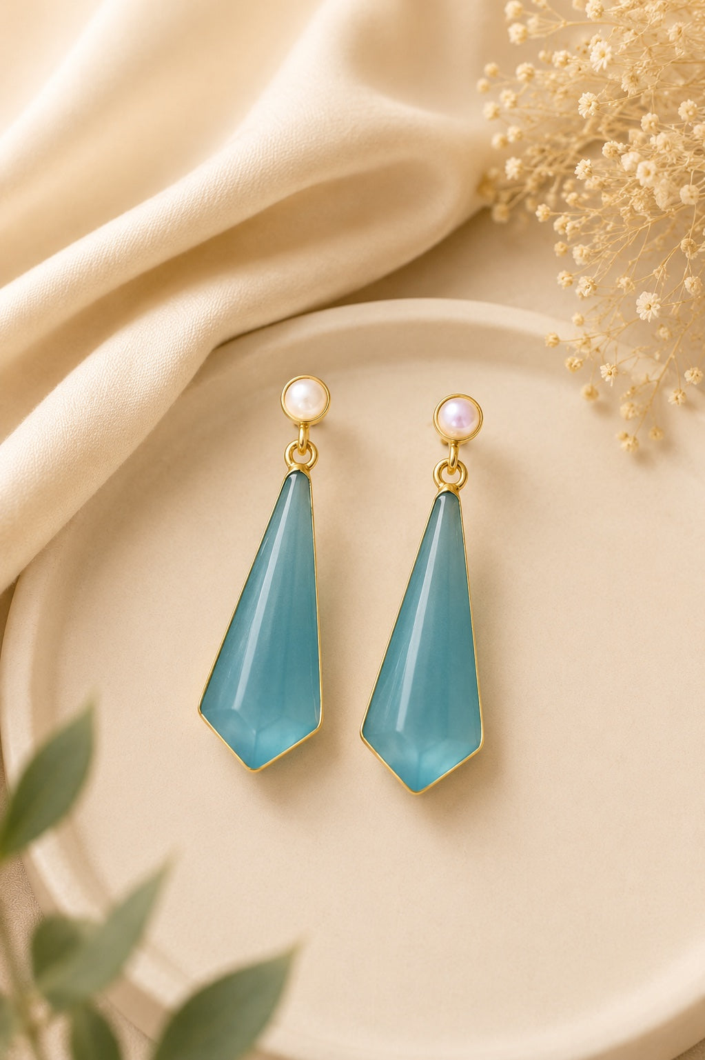 Vespera Pearl Drop Earrings