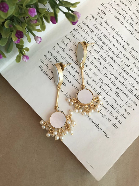 Larisa Pearl Earrings